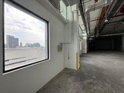 Jurong East MRT (D22), Warehouse #496581311